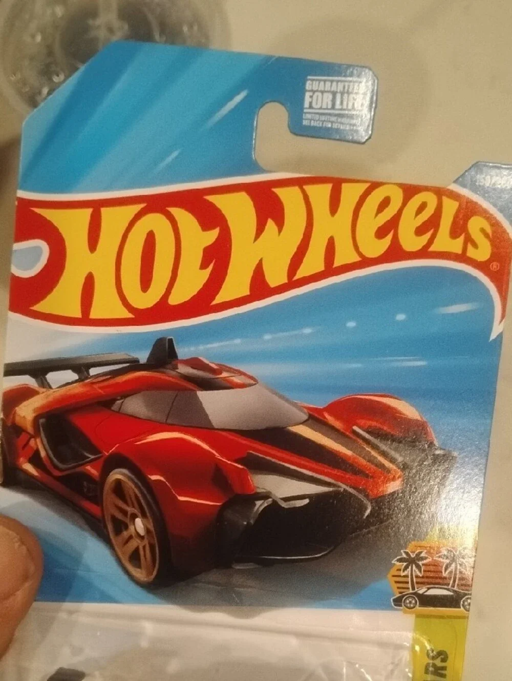 Mattel Hot Wheels Mach Speeder - Red and Black with Gold Wheels